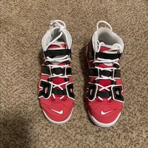 Nike Uptempo